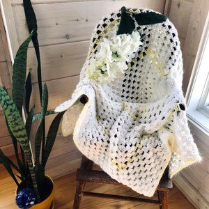 VINTAGE HANDCRAFTED CROCHET 80’S BABY THROW BLANKET AFGHAN